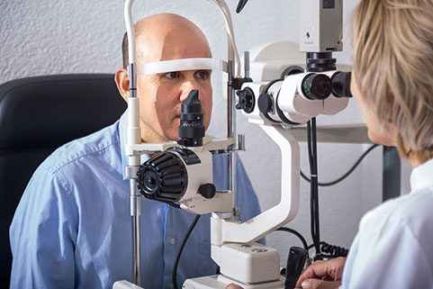 Man getting a diabetic eye exam